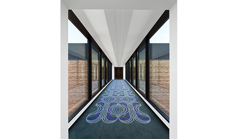 Hotel_Nhow_Berlin_Sergei_Tchoban_Karim_Rashid