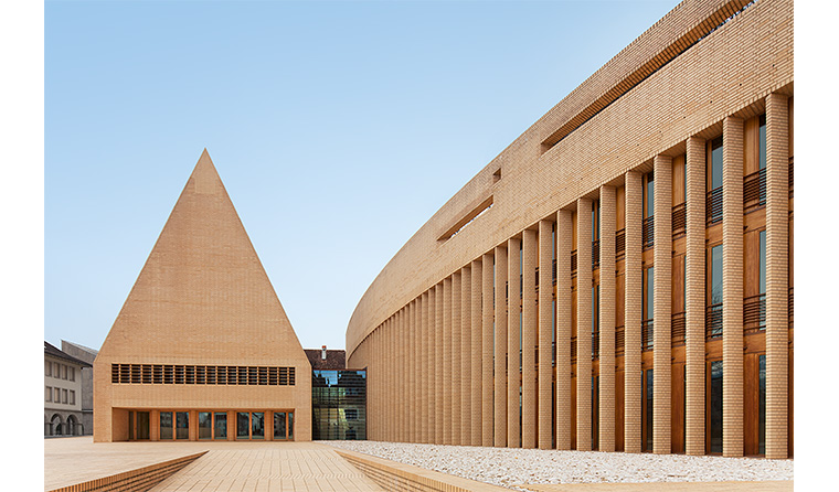 Landtag_Liechtenstein_Vaduz_Regierungsgebaeude_Hansjoerg_Goeritz_2